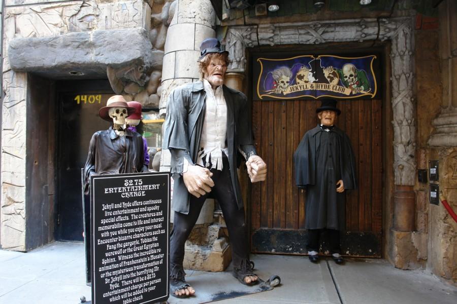 Mysterious figures await hungry travelers outside of The World Famous Dr. Jekyll and Mr. Hyde Club restaurant in New York City. 