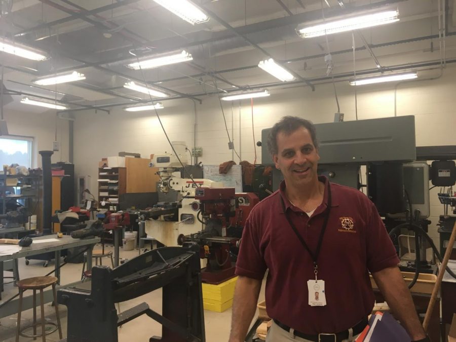 After years of pursuing engineering and an interest in robotics, Daniel Strickland turned to teaching applied arts and technology at Algonquin.