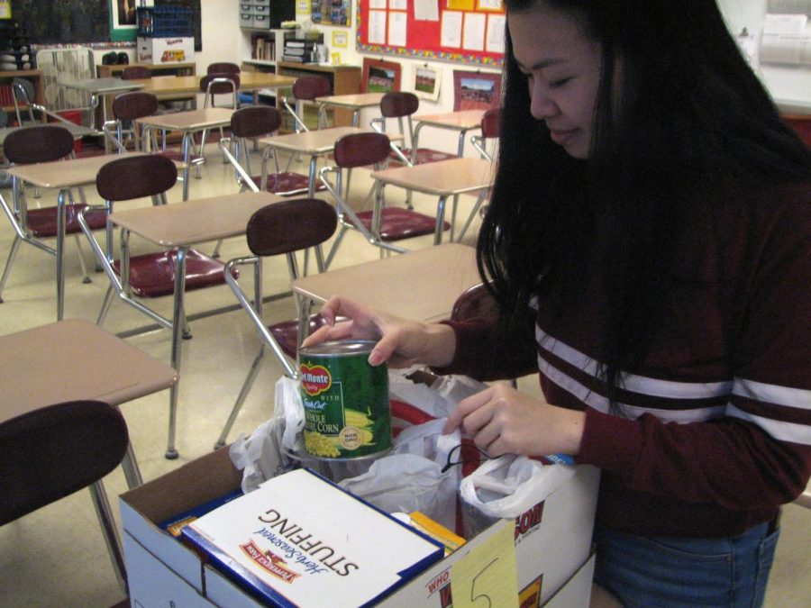 Food drive provides meals, holiday cheer