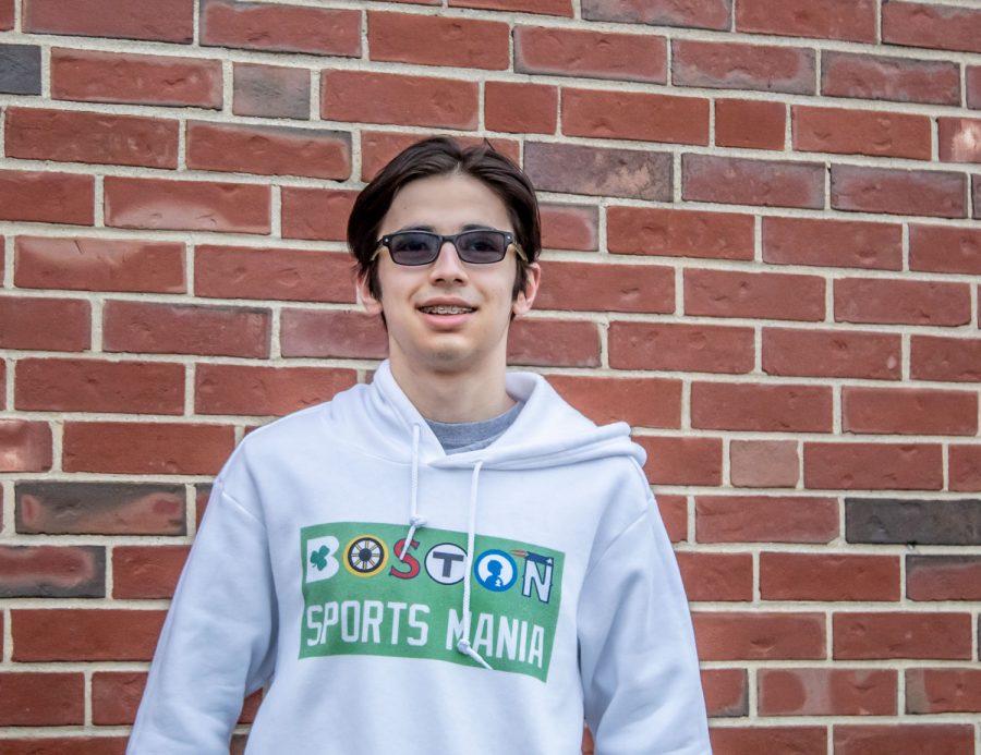 For seven years, junior Andrew Roberts has been sharing his passion for sports on his successful blog Boston Sports Mania, for which he has received media recognition.