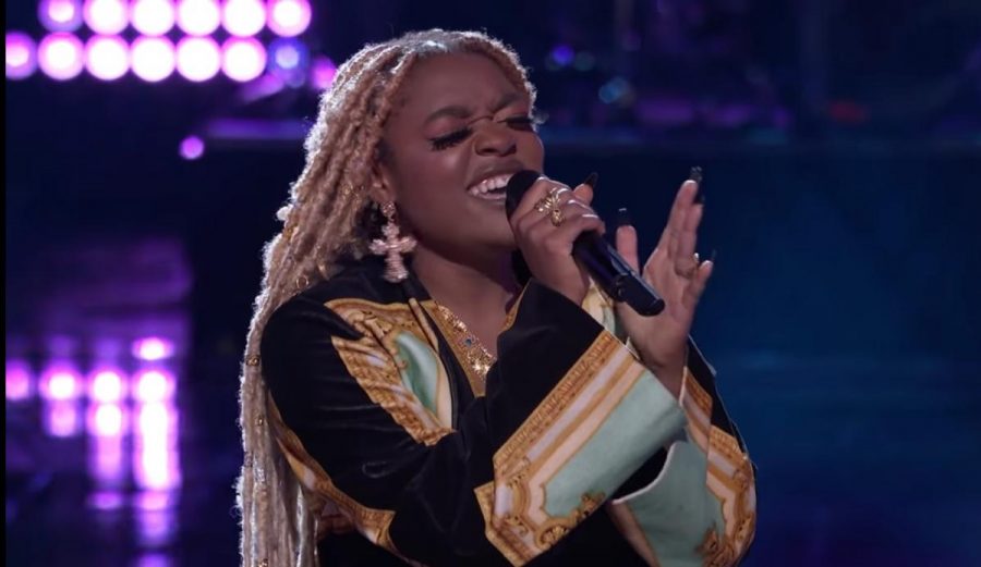 Libianca sings everything i wanted by Billie Eilish during the first week of Knockouts on The Voice.
