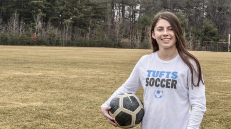 Senior Caroline Kelly committed to Tufts to play competitive soccer and pursue her dream of becoming an engineer.
