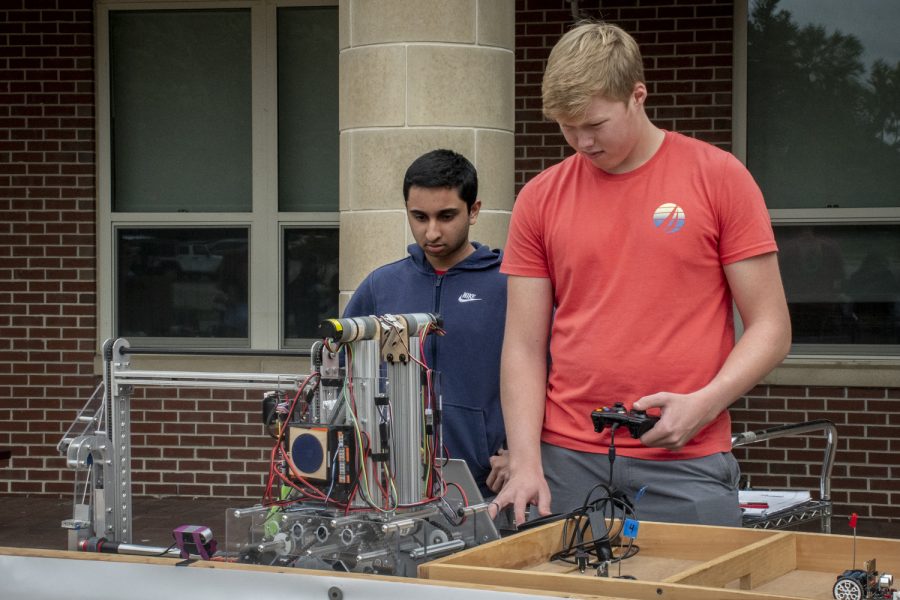 Members of the Algonquin Robotics team show off their creations during the Activities Extravaganza on Wednesday, September 21.