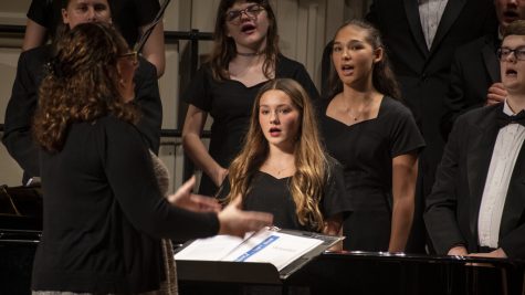 On October 25, Algonquin students performed at the Fall Choral Concert. The majority of choruses were conducted by chorus teacher Olivia Goliger.