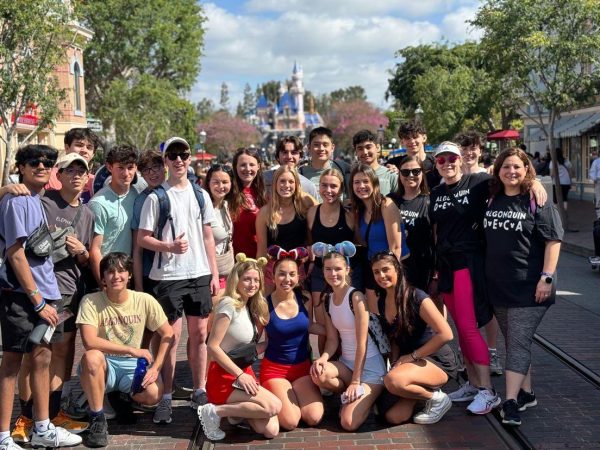 DECA members pose in Disney while on their trip to International Career Development Conference (ICDC).