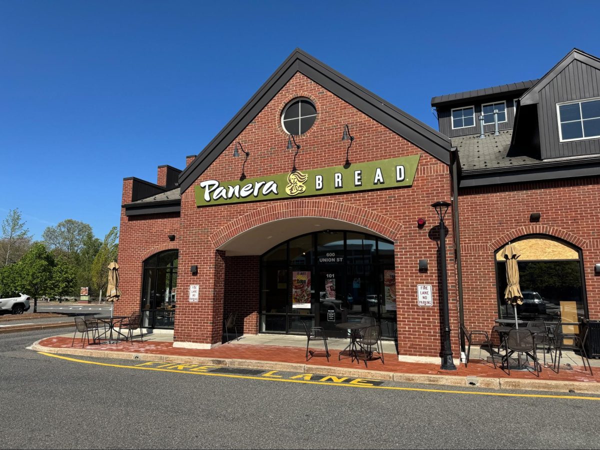 Staff writer Amy Zhang reviews the Panera located at the Bay State Commons Plaza in Westborough.