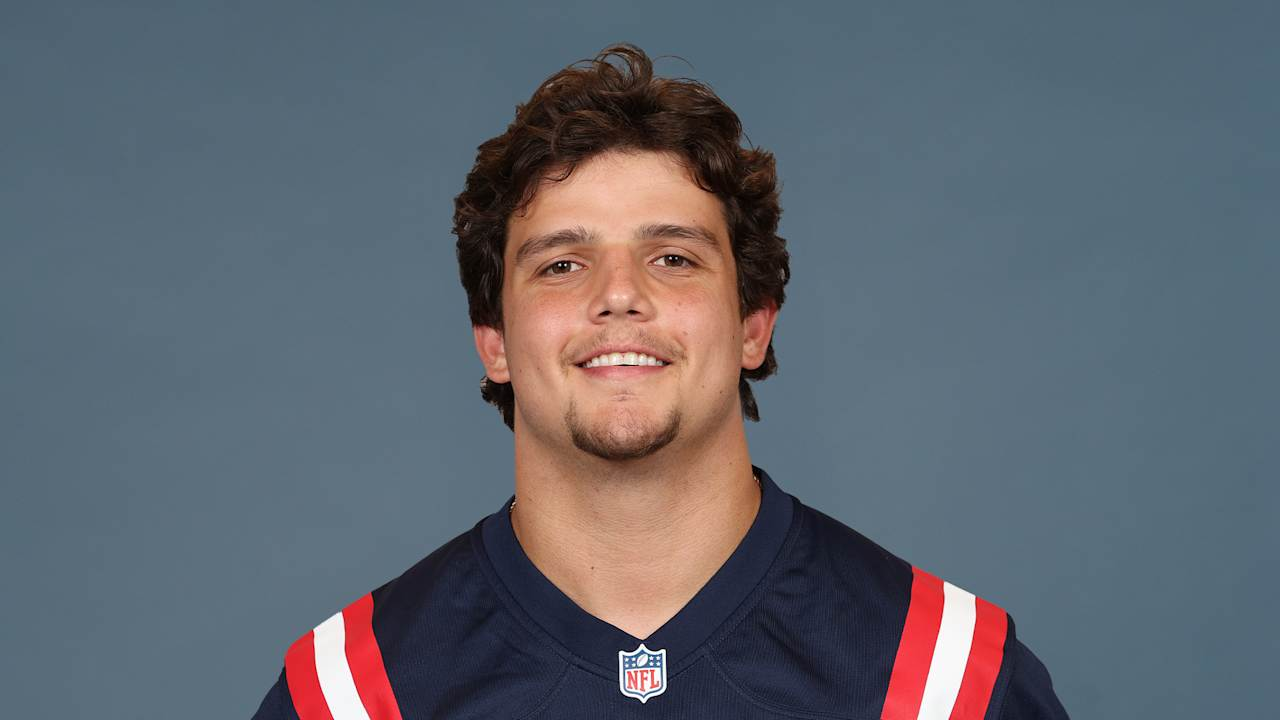 66- Left Tackle Will Campbell B-