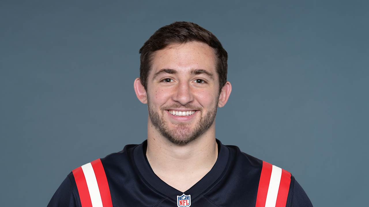 49- Linebacker Chad Muma N/A