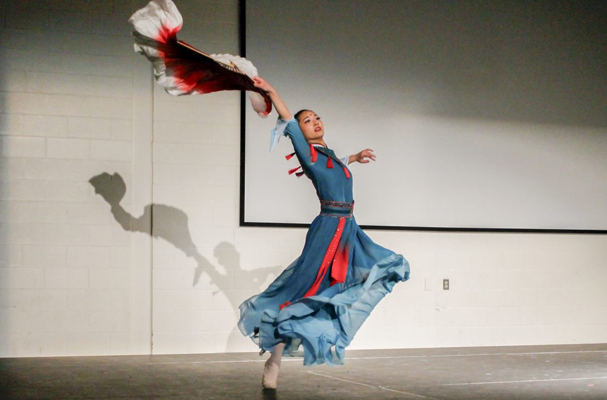During the Culture Fest, senior Sophia Shen performs “The Last Dance,” which tells a tragic story of Consort Yu during the fall of Xiang Yu. As Xiang Yu is defeated, she performs a final farewell sword dance before her sacrifice. 
